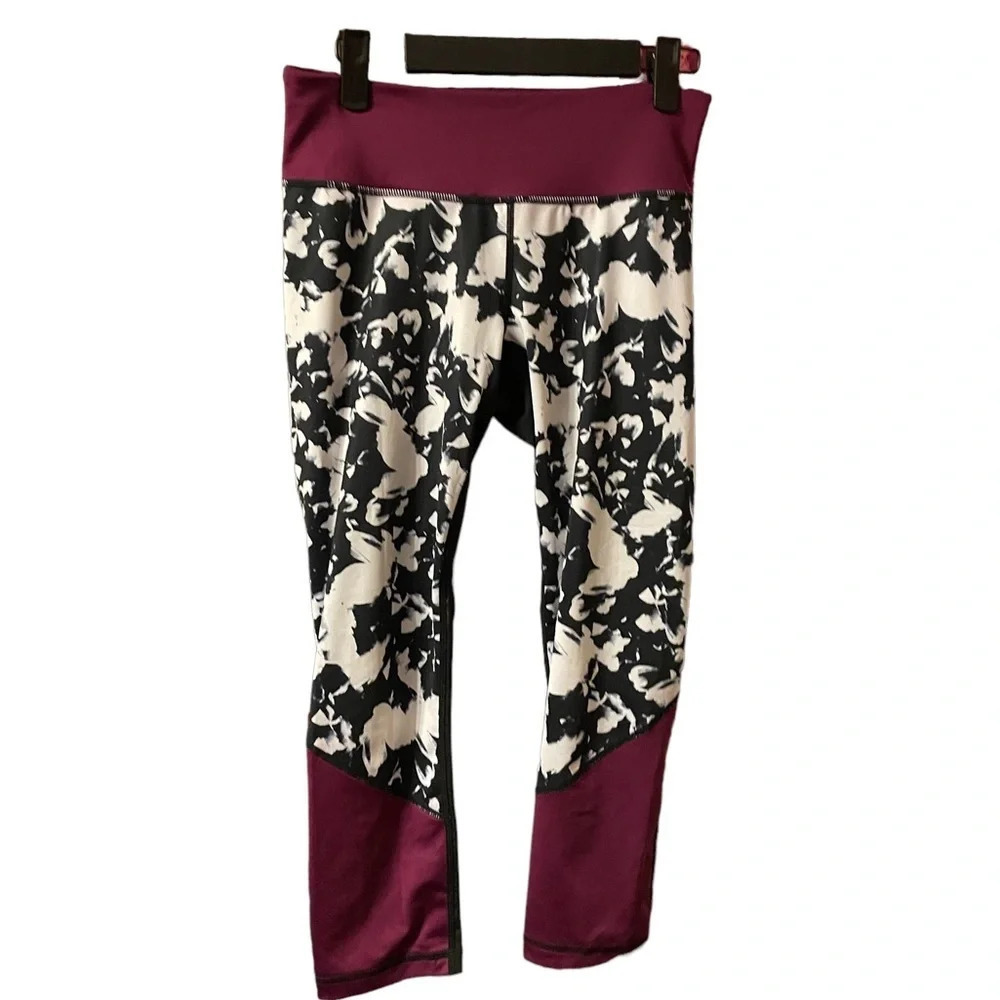Z BY ZELLA CROPPED LEGGINGS